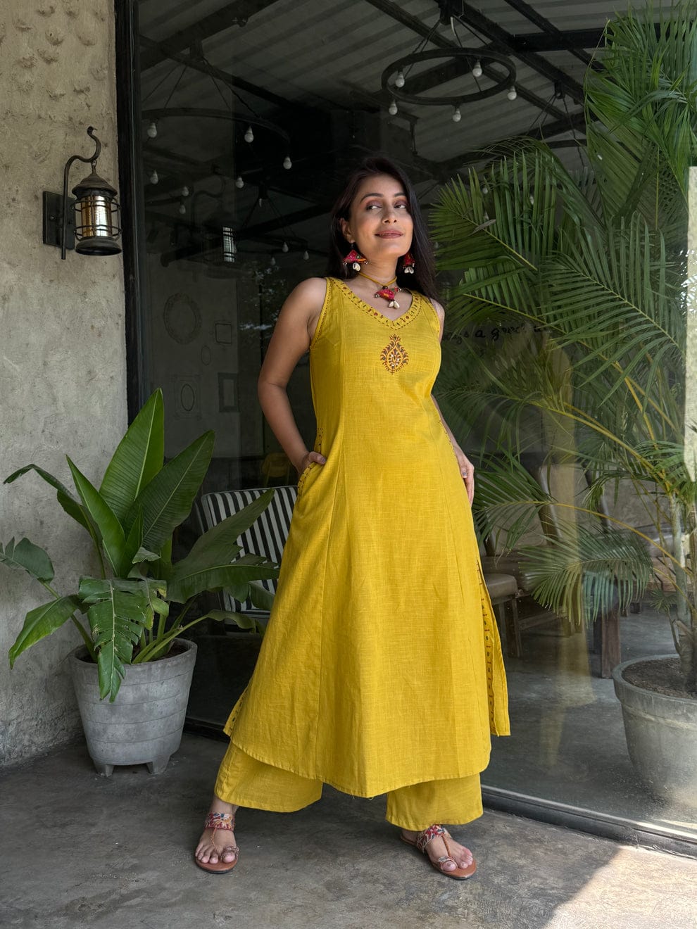 EMBROIDERY WORK A LINE KURTI PANT SET WITH BOTH SIDES POCKETS sett