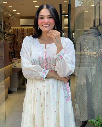 Women White Super Dyeing Cotton Embroidery Kurta Pant and Dupatta set