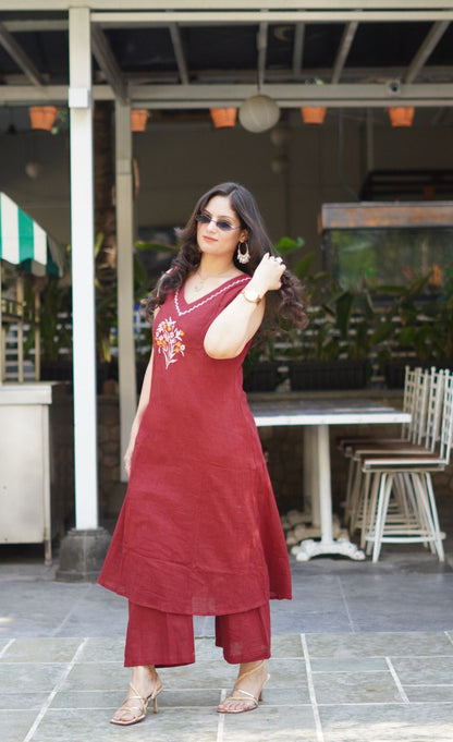 CLASSY SUMER WEAR KURTA SET WITH PLAZO